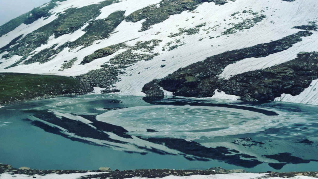 Roopkund Trek